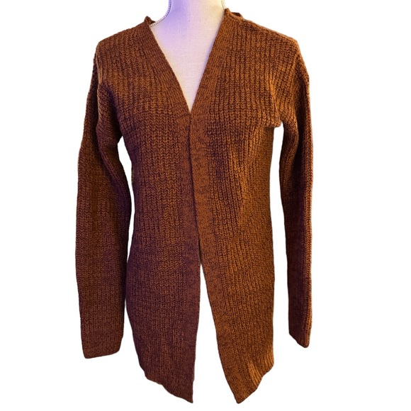 Long sweater - Picture 1 of 6